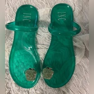 INC Womens Loren Toe-Loop Solid Jelly Sandals size 8W